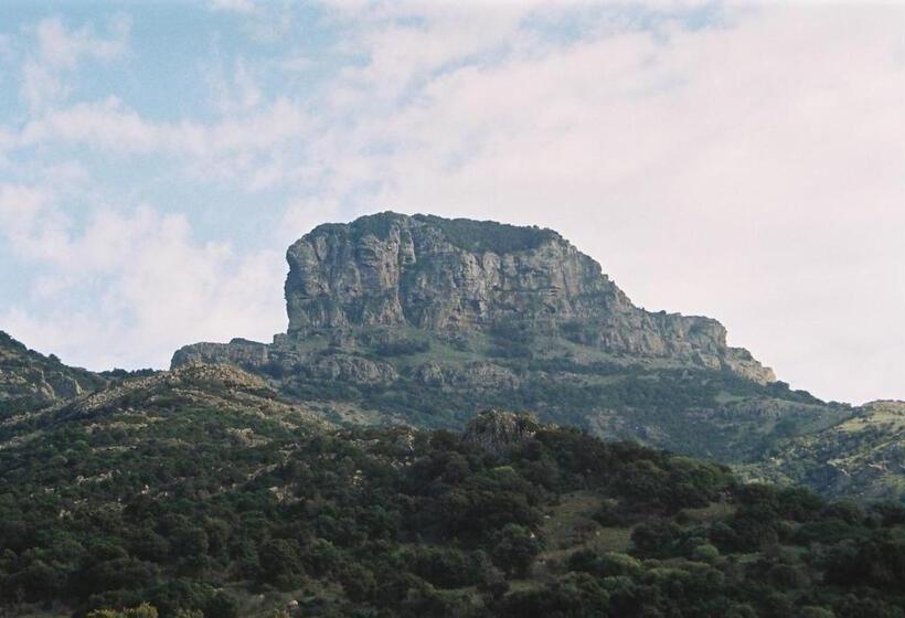 בית מלון כפרי Agriturismo Satanca