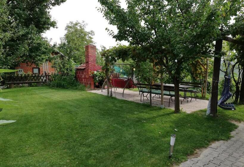 هتل Agroturism Jures