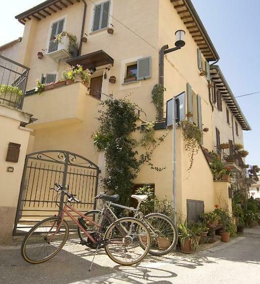 فندق Angolo Del Gelsomino