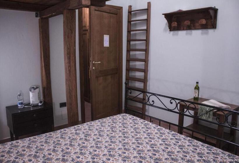 فندق Angolo Del Gelsomino