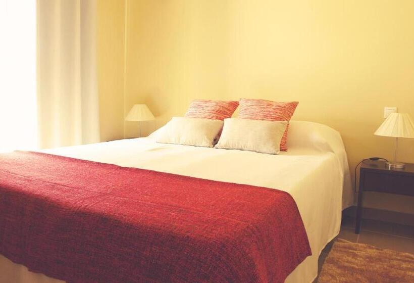 Отель Casas Novas Da Fataca