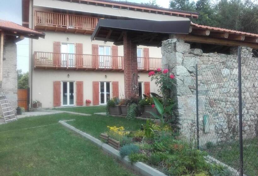 בית מלון כפרי Cascinetta32