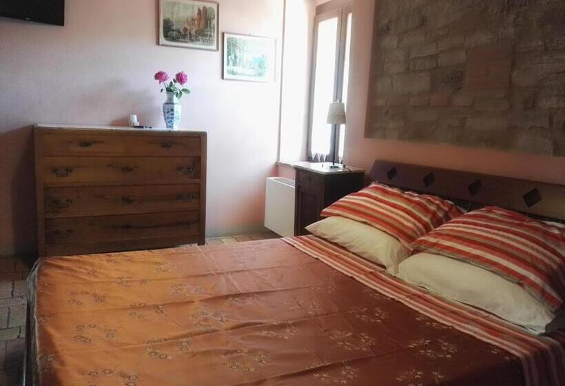 בית מלון כפרי Da Foschetta