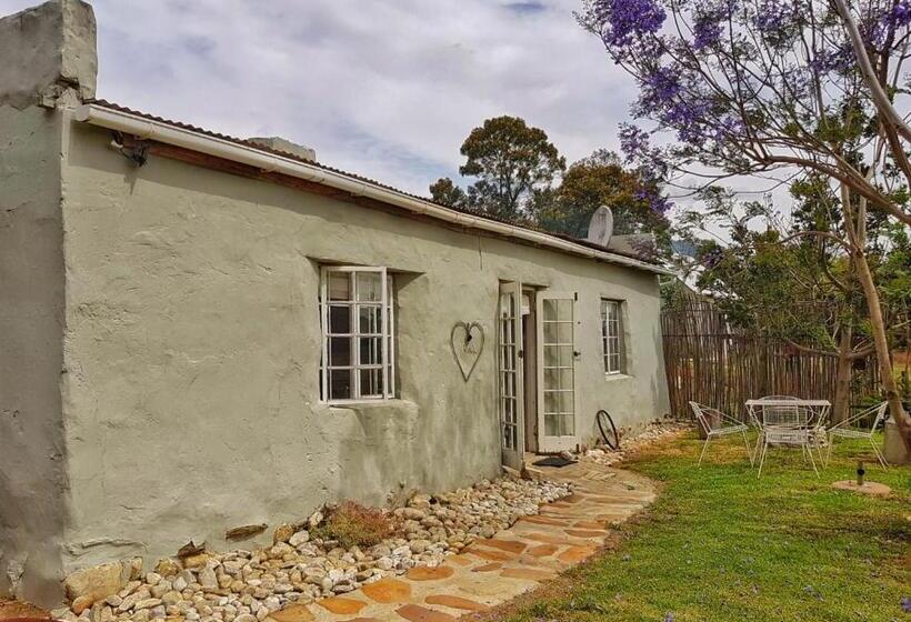 Hotel Die Hoenderhok And Die Plaashuisie