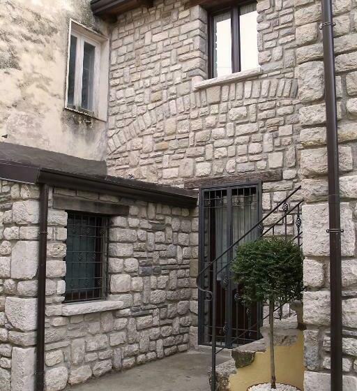 פנסיון Affittacamera La Dormiente