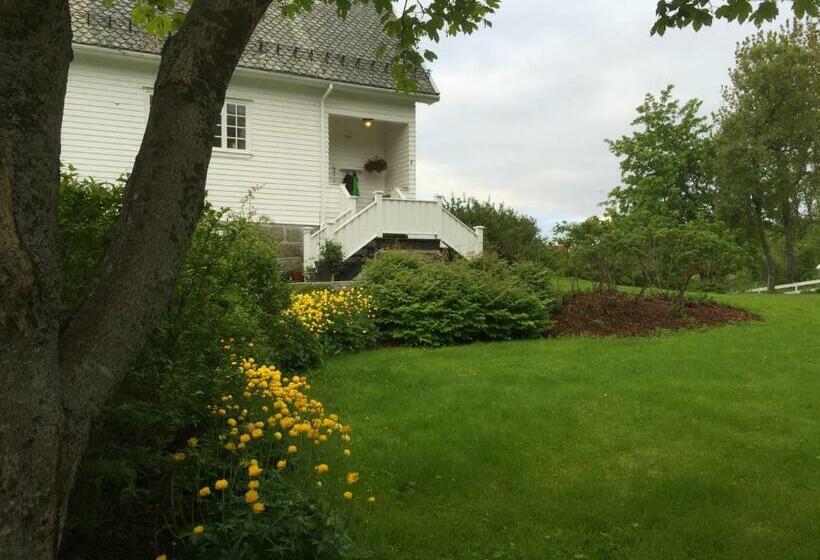 ペンション Arctic Garden