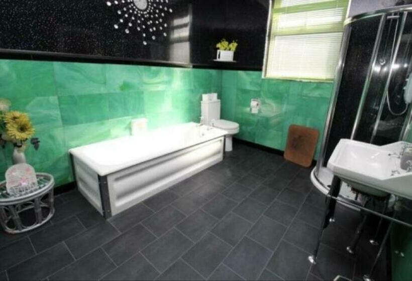 膳宿费 Barrie Guest House