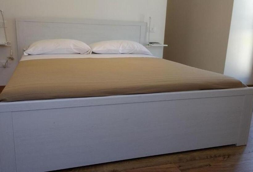 پانسیون Camere Calocci