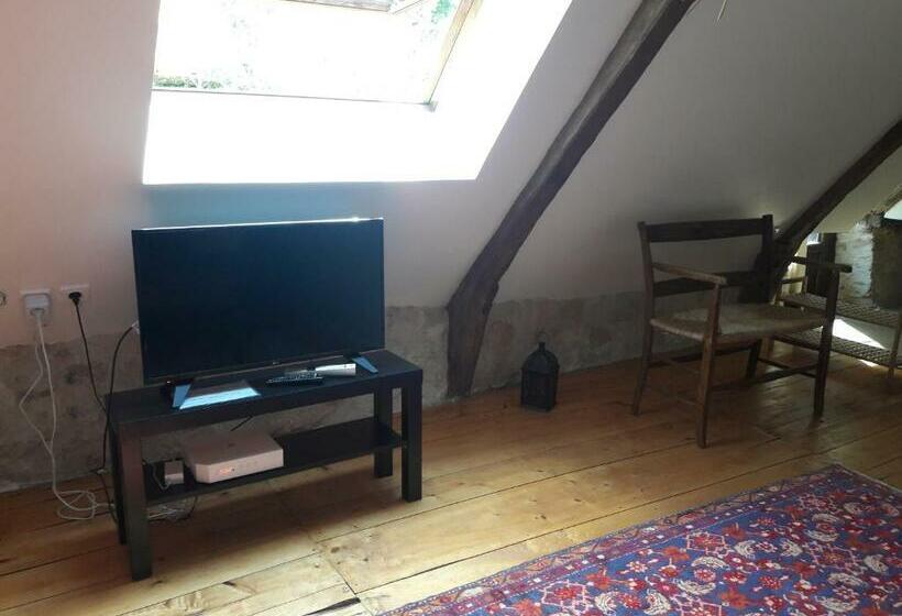 Пансион Charme, Jardin Et Vue Panoramique En Plein Coeur De St Cirq