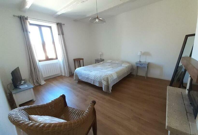 Пансион Charme, Jardin Et Vue Panoramique En Plein Coeur De St Cirq