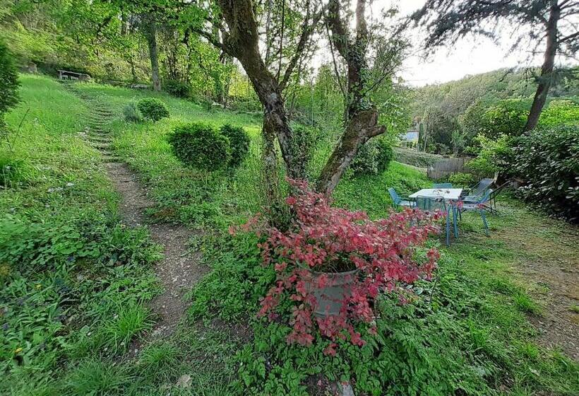 Пансион Charme, Jardin Et Vue Panoramique En Plein Coeur De St Cirq
