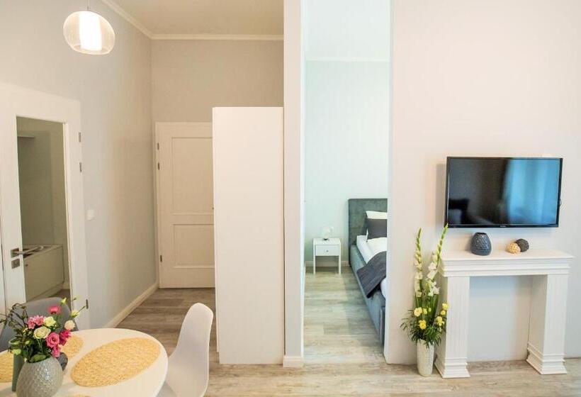 بنسيون Eden Center Home