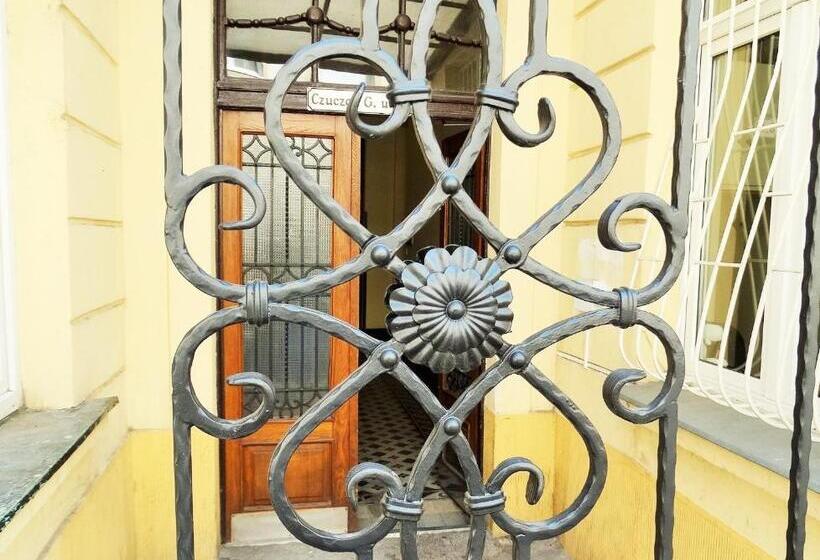 بنسيون Eden Center Home