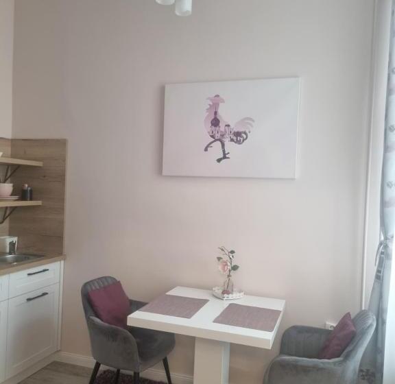 بنسيون Eden Center Home