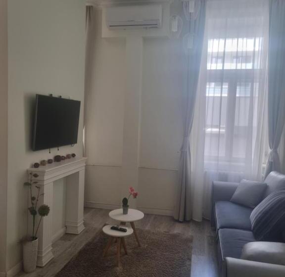 بنسيون Eden Center Home