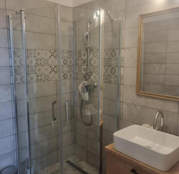 بنسيون Eden Center Home