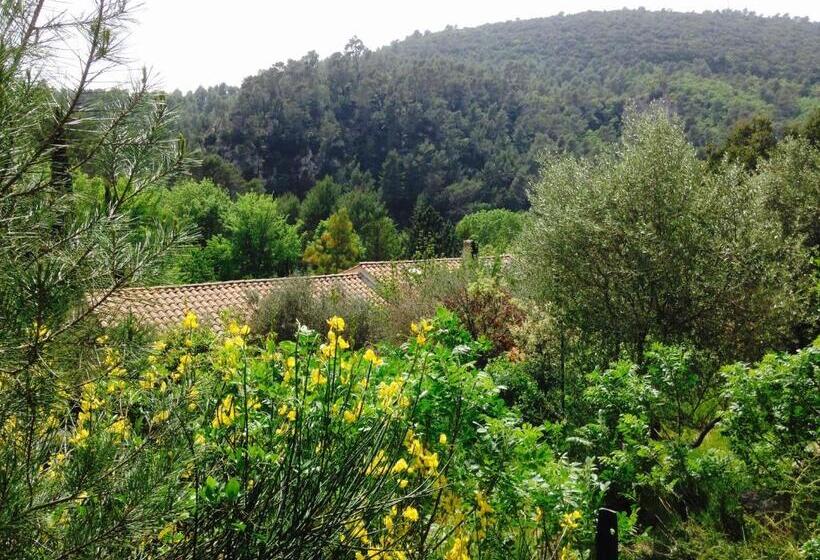 بنسيون Gites Du Raby