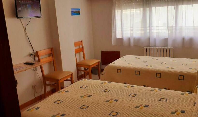 بنسيون Hostal El Cairo