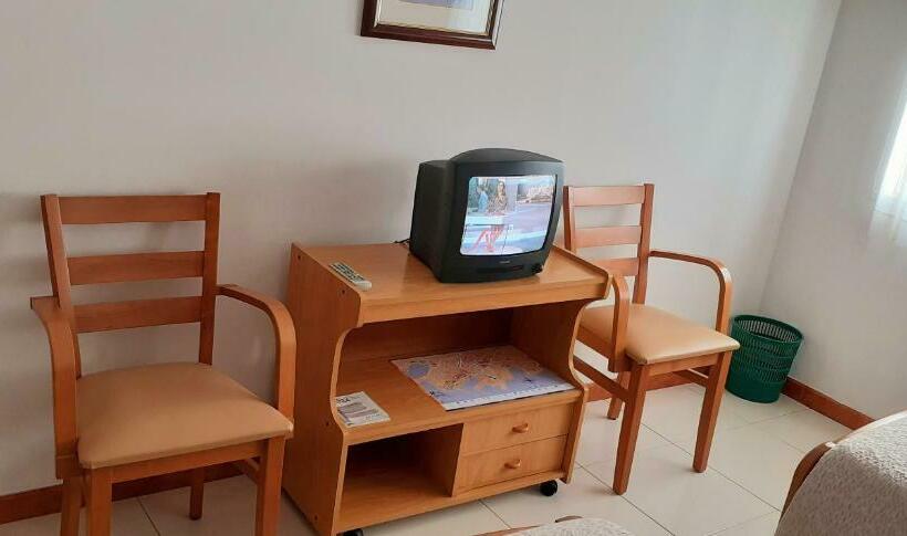 بنسيون Hostal El Cairo