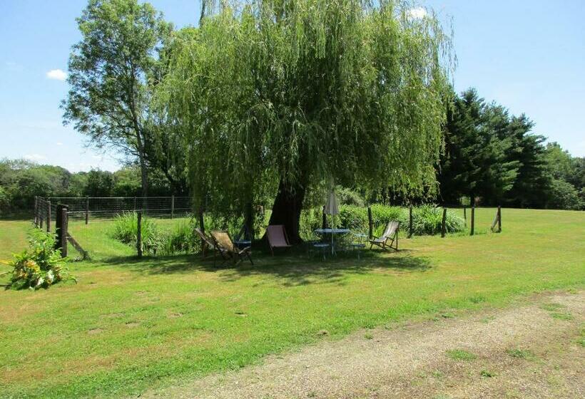 פנסיון La Closerie