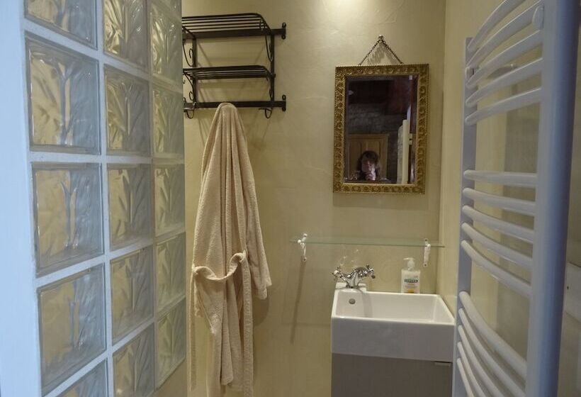 膳宿费 Le Gratin Mondain