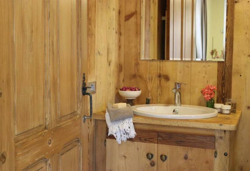 بنسيون Maison Chabod