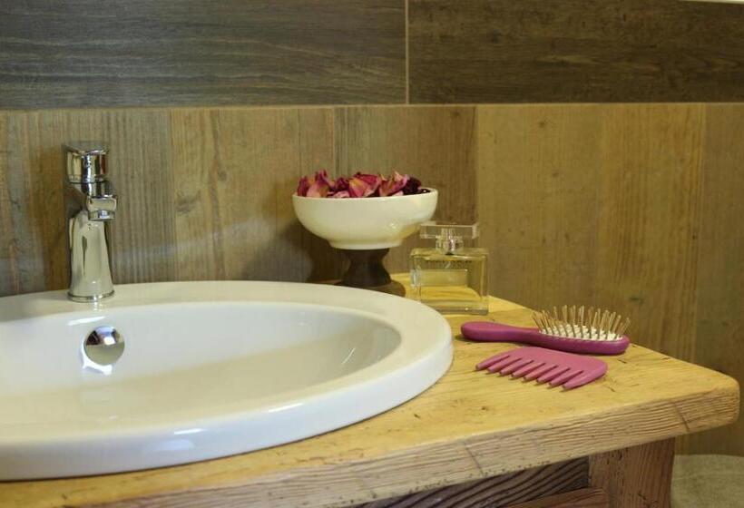 بنسيون Maison Chabod