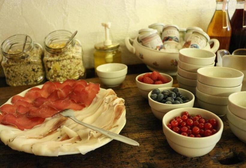 بنسيون Maison Chabod