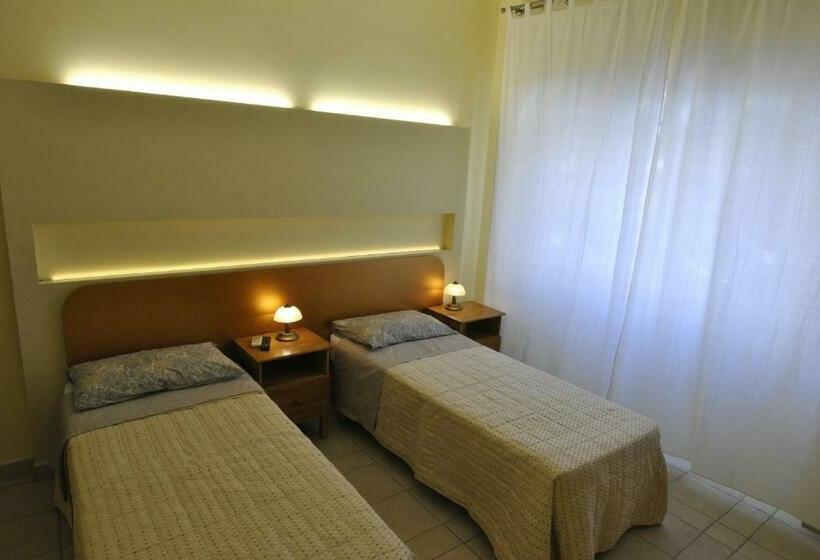 פנסיון Roma Tourist House