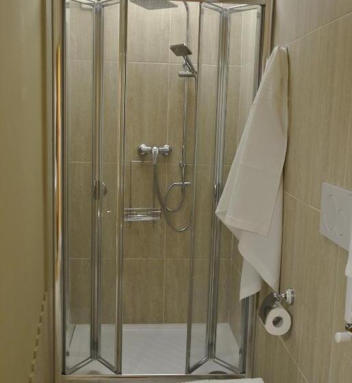 פנסיון Roma Tourist House