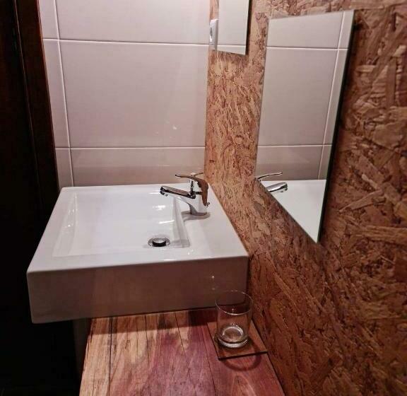 بنسيون Rosa Biscoito Suites