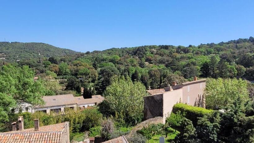 ペンション Appartements De Charme La Sarrazine