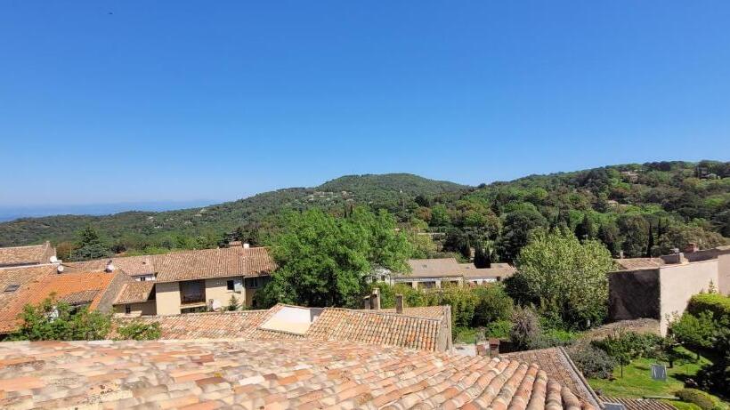 ペンション Appartements De Charme La Sarrazine