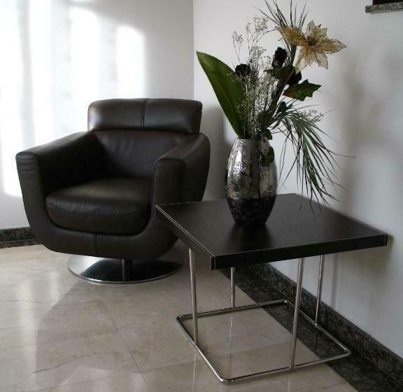 פנסיון Sun House