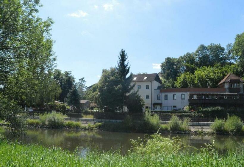 Pension Gasthaus Zum Pegel