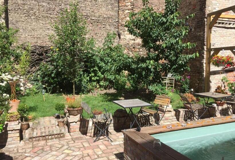 Rathaus Pension 1685