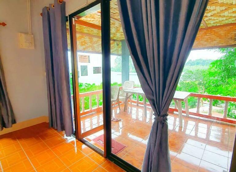 منتجع Blanco Hideout Railay   Youth Hostel 18 To 35 Only