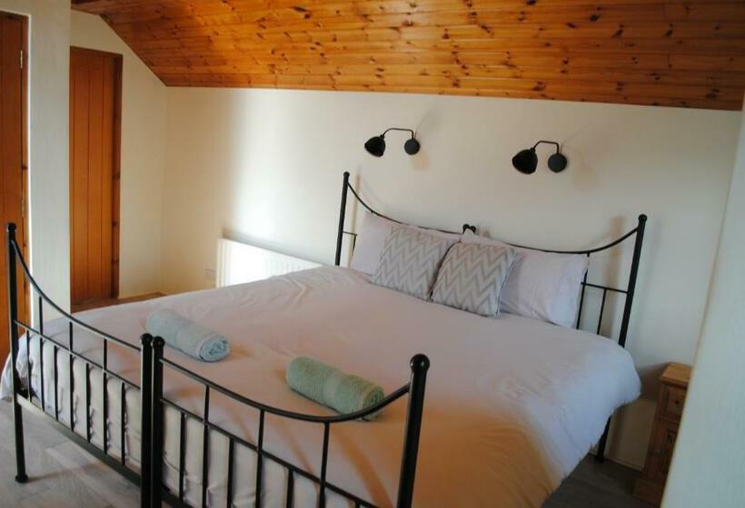 The Castle Bed & Breakfast