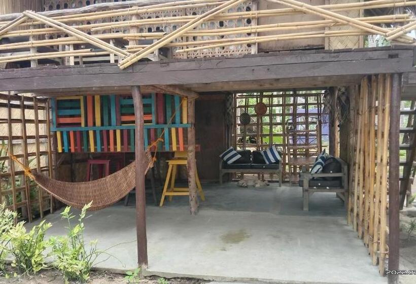 هاستل Prince John Beachfront Eco Bungalows And Restaurant