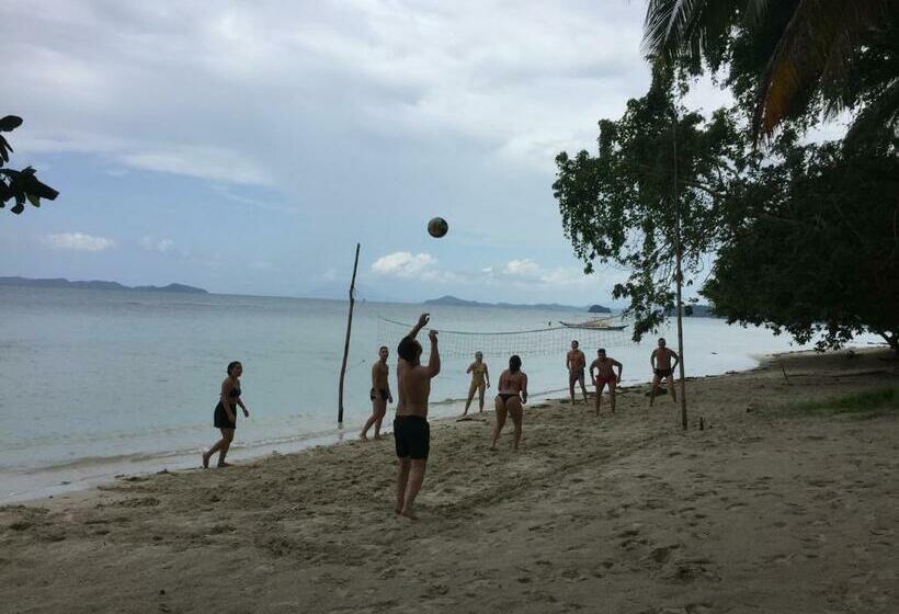 هاستل Prince John Beachfront Eco Bungalows And Restaurant