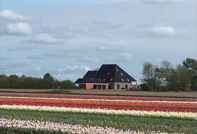 צימר Boerderij De Waard