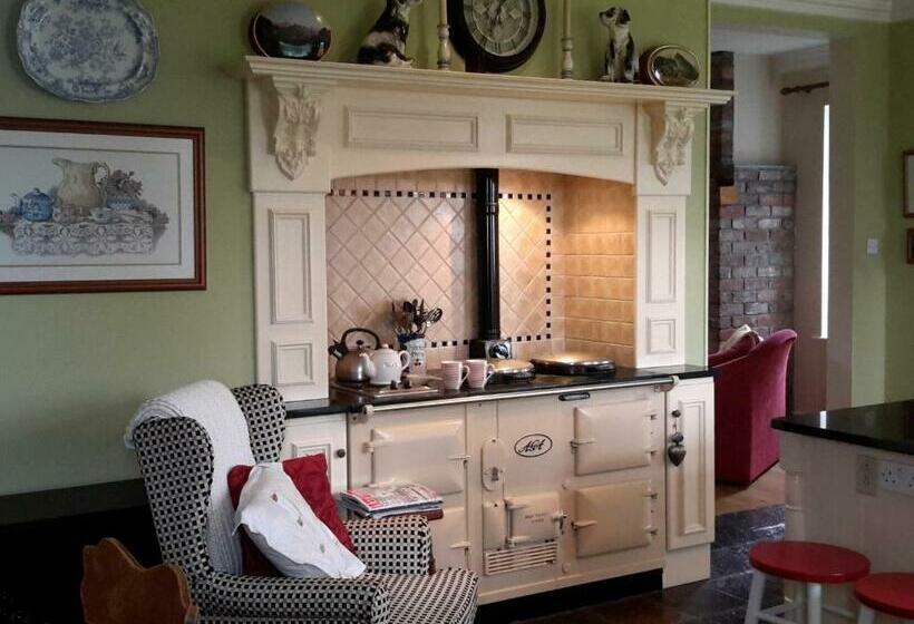 住宿加早餐 Brook Lodge