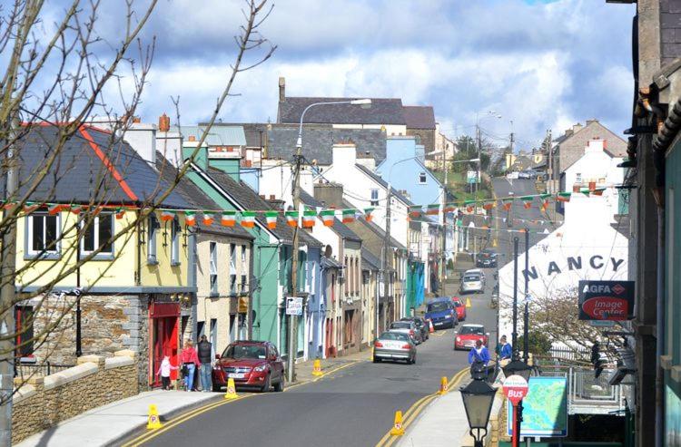 住宿加早餐 Brook Lodge