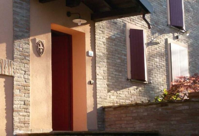 مبيت وإفطار Casa Nel Bosco