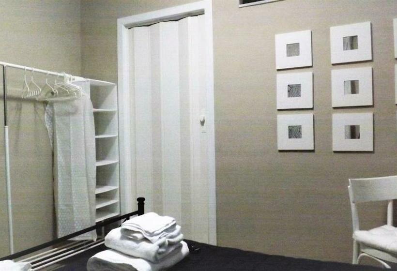 住宿加早餐  Domus Tua