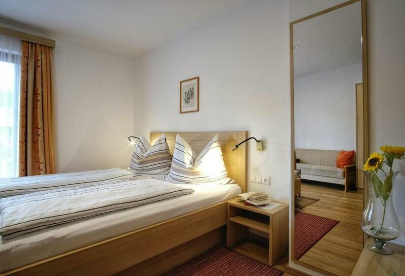 مبيت وإفطار Haus Lackner Am Weissensee In Kärnten