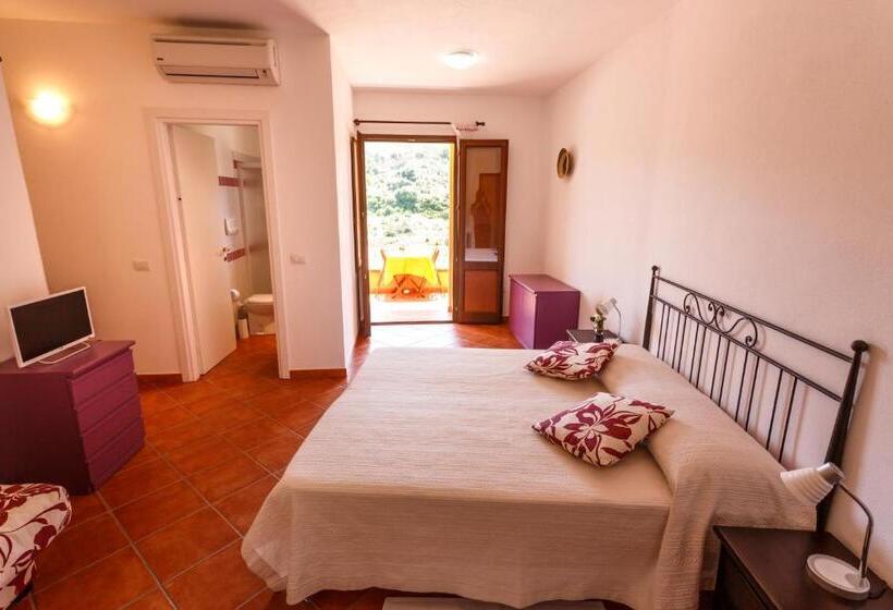 住宿加早餐 La Colbula