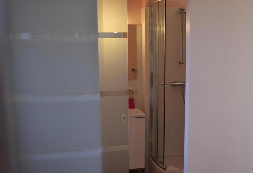 Bed and Breakfast La Follye Mancey