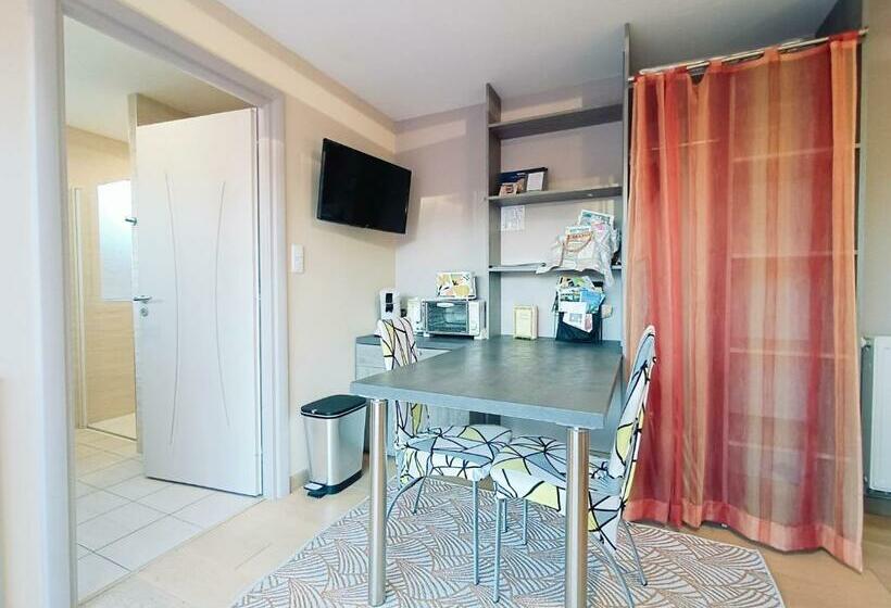 Bed and Breakfast La Maison Des Douces  Eure