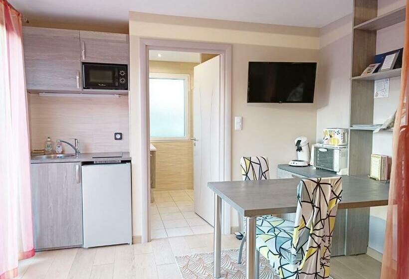 Bed and Breakfast La Maison Des Douces  Eure